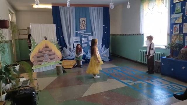 Литературная инсценировка от 2-Д класса "Сказка о рыбаке и рыбке" смотреть онлайн
