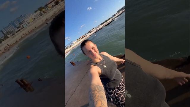 СЧАСТЛИВАЯ МАРИУПОЛЬЧАНКА В СЕВАСТОПОЛЕ! смотреть онлайн