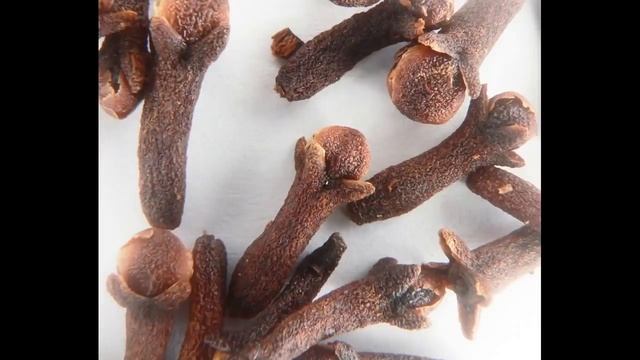 लौंग से कैसे किसी को अपना बनाये || Vashikaran Ke Saral Upay  ||Tone Totke