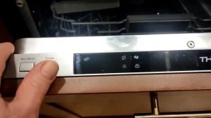 Встраиваемая посудомоечная машина Thomson DB 30 l 52i  4 месяца эксплуатации.