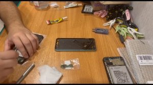 TECNO Spark Go 2022 (KG5m) | Разборка, замена нижней платы не дала результатов.