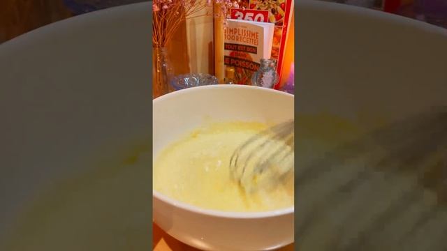 Как готовят крем англез? :Лучший рецепт; 3 желтка 35 г сахара 200 мл молока 100г сливок 35% #рецепт