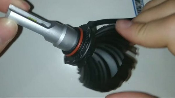 Комплект светодиодных ламп H10-6HL NeTuning для противотуманных фар цоколь PY20d H10 LED