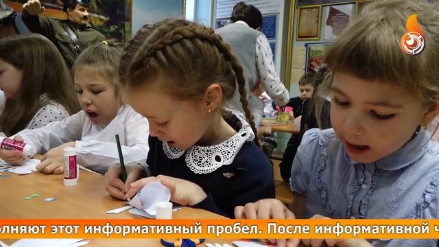 ❓ ПОЧЕМУ БЫЛИ ЗАПРЕЩЕНЫ НОВОГОДНИЕ ЁЛКИ, взамен чего на елках появились стеклянные шары смотреть онлайн