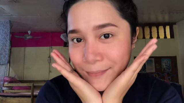 MY EVERYDAY MAKEUP with a twist *no using of mirror * смотреть онлайн