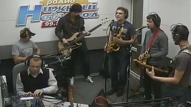 Pent Haus - Осень (11,12,2012 радио Нижний Новгород 99,5 FM)