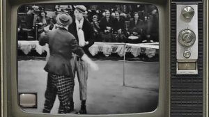 Юрий Никулин и Михаил Шуйдин - Фокус с бутылкой. (1960)