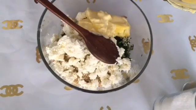 Badımcan ruleti.Рулетики из баклажанов смотреть онлайн