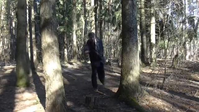 физкультурник в лесу смотреть онлайн
