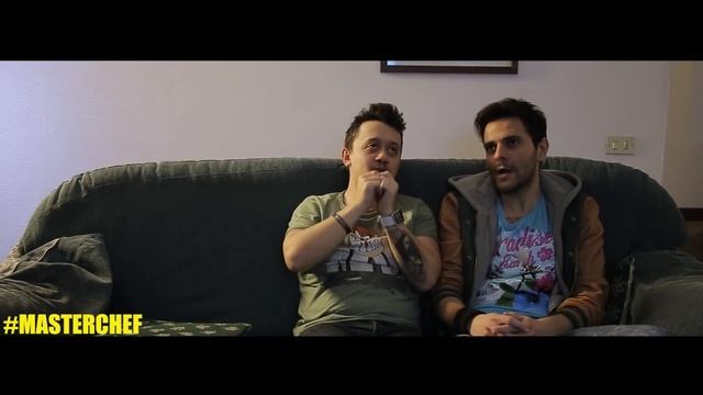 COSA FAI QUANDO HAI CASA LIBERA - PARODIA - iPantellas смотреть онлайн