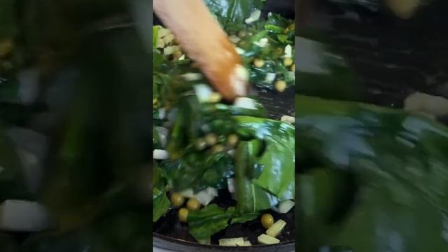 Паста с зеленым горошком и шпинатом смотреть онлайн