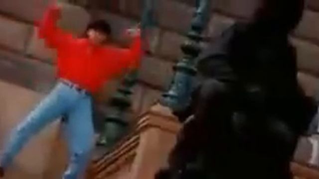 Shahrukh Khan Ek Shararat Двойник 148 X 320 смотреть онлайн