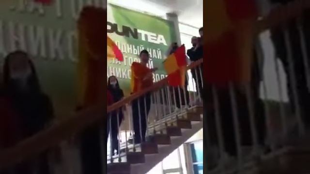 Аланию провожают в Хабаровск смотреть онлайн