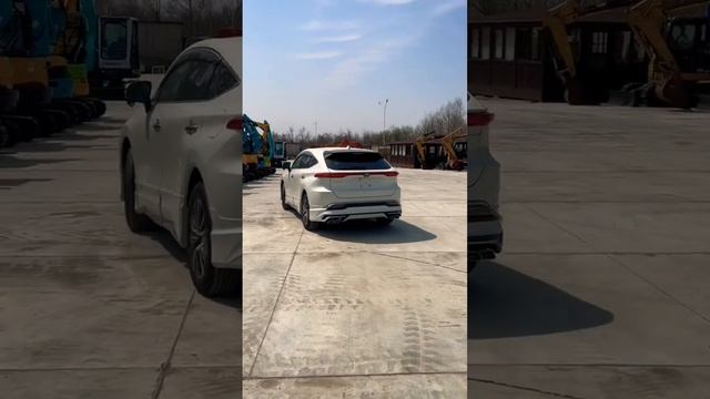 Абсолютно новый Toyota Harrier 2022 года, пробег 1000 км. В наличии во Владивостоке 89145854040 #то смотреть онлайн