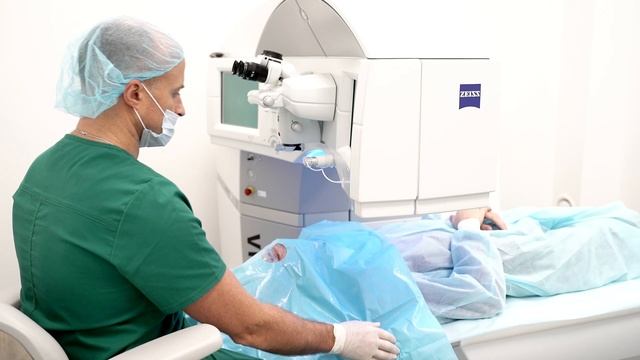 Лазерная коррекция зрения. Операции Femto-Lasik, Smile и другие. смотреть онлайн