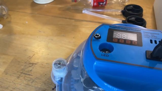 Little Flying Saucer Intelligent Incubator Review