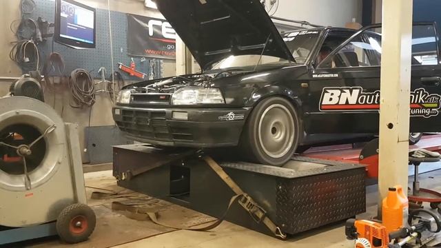 Mazda 323 GTS dyno. смотреть онлайн