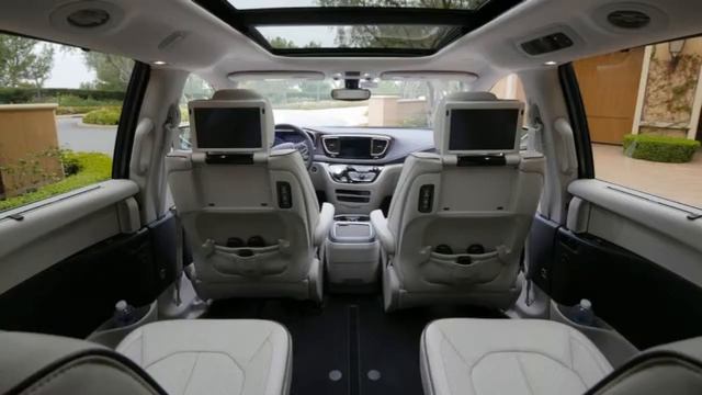 NEWS Chrysler hoons Pacifica minivan, issues recall смотреть онлайн