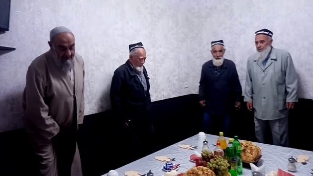 Чоркух Аввалин ресторан боз як пешрави Чоркух Ворух Сурх Исфара смотреть онлайн
