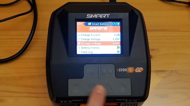 Spektrum S 2200 Smart Gen 2 Charger review / overview смотреть онлайн