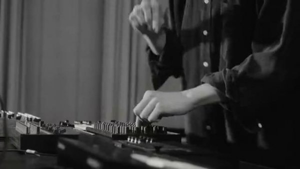 TWO LANES - Live Performance (Piano Set)