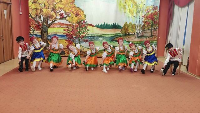 "Веселые ложкари" смотреть онлайн