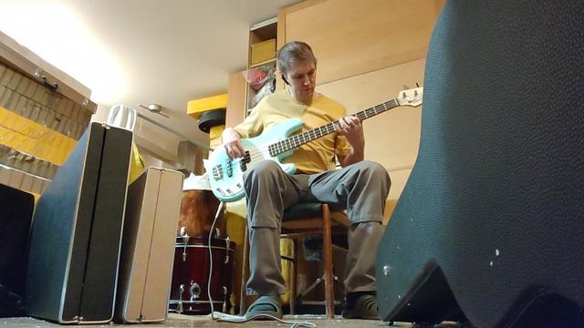 Обзор звука китайской реплики Squier PJ Bass смотреть онлайн