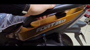 Что за уровень?? Распаковка максискутера  QJMOTOR FORT 350 - Конкурент ZONTES E и VOGE?!