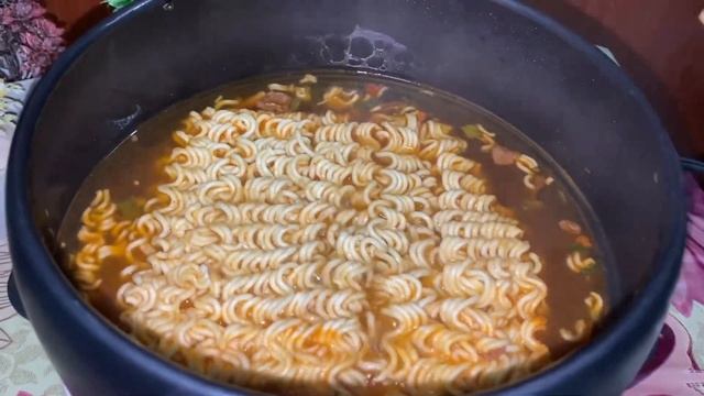 Samyang Original Ramen|Extra Spicy Flavour Ramen|Best Samyang Ramen#viral#buldakramen#buldak#samyan смотреть онлайн