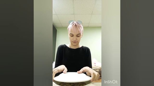 Хрустящие мюсли с любом фруктов... смотреть онлайн