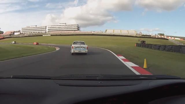 Honda Civic Type R FN2- Brands Hatch Track Day - Session 1 смотреть онлайн