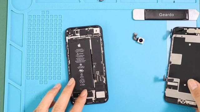 iPhone SE 2020 Back Camera Replacement смотреть онлайн
