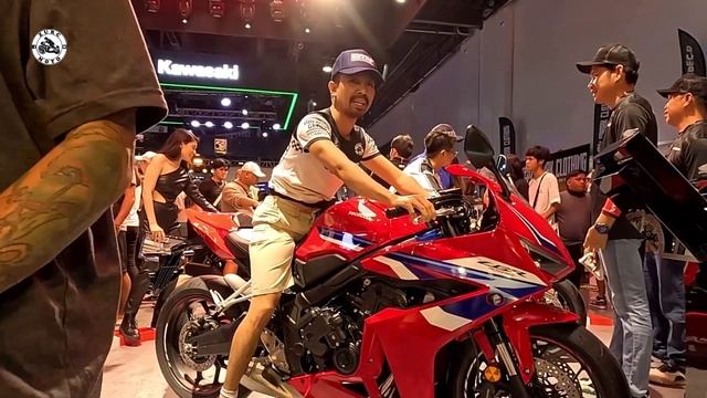 2024 Honda 5 New Bigbikes With E-Clutch Technology смотреть онлайн