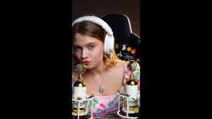 Саша Квашеная | А. Зацепин, Л. Дербенев | Звенит Январская Вьюга