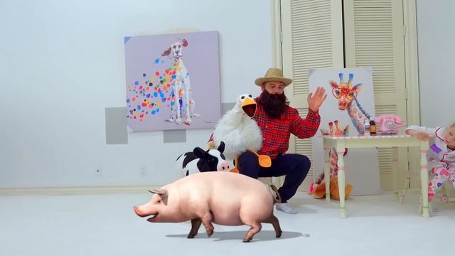 Stacy plays in pet toy clinic смотреть онлайн