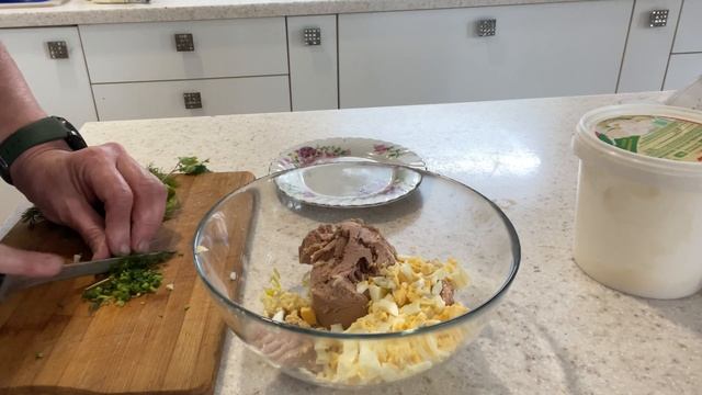 Вкусная намазка из печеночного паштета. смотреть онлайн