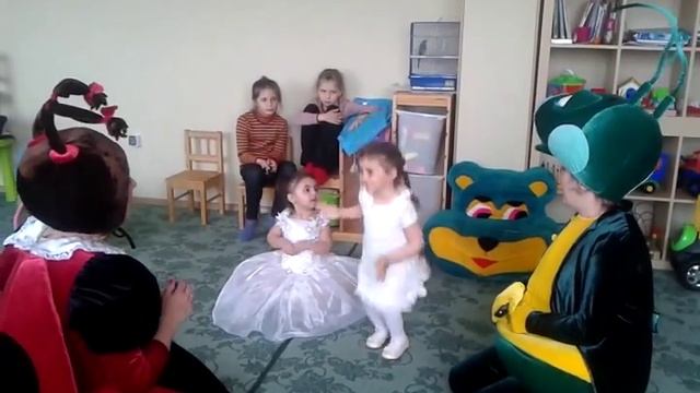 Кузя и Мила у нас в гостях смотреть онлайн