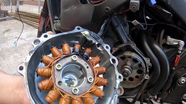 Honda Cbr 600rr stator and rectifier replacement [Ep.72]