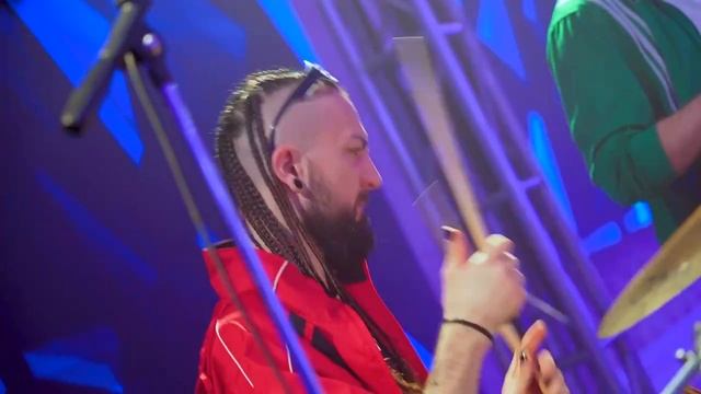 Live Band смотреть онлайн