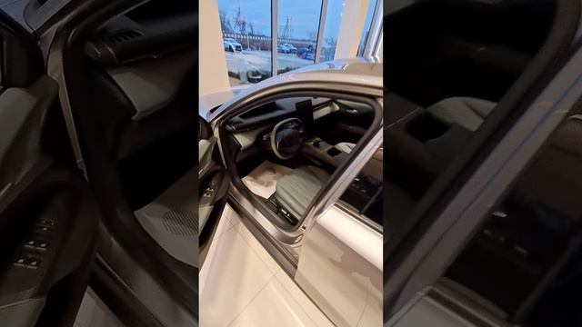 UNI-L — очередной маркетинговый ход от китайцев смотреть онлайн