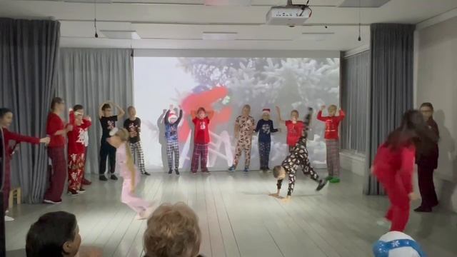 IMG_6061 смотреть онлайн