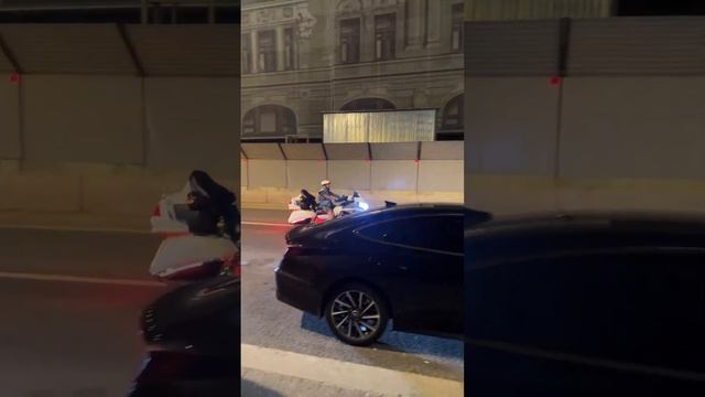 Вечерняя стрим прогулка Красная площадь, Парк зарядье, Никольская. смотреть онлайн