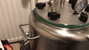 Какой автоклав лучше? Я сравнил на пару и на воде. И сделал для себя однозначный вывод.