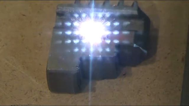 Fiber laser - Markiranje metala смотреть онлайн