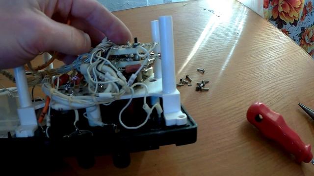 Разбор МЕГАОММЕТР Ф4102/2-1М.