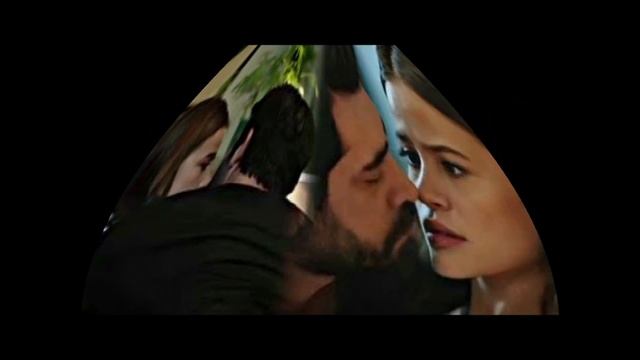Barış, me enamoré de Yağmur en el momento en que nos besamos por primera vez... смотреть онлайн
