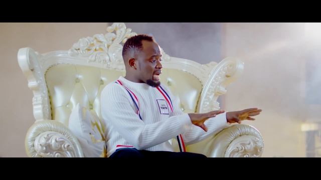 OS SUNA - KONSITOMPE (WOOWE) ft DAVID LUTALO (OFFICIAL 4K VIDEO) смотреть онлайн