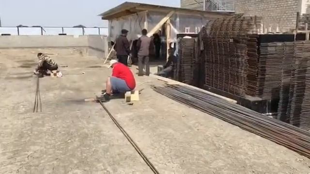 Атырау. 5-й день строительства первого аквапарка в Атырау. смотреть онлайн