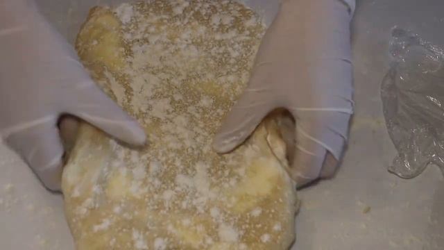 ფენოვანი ცომი