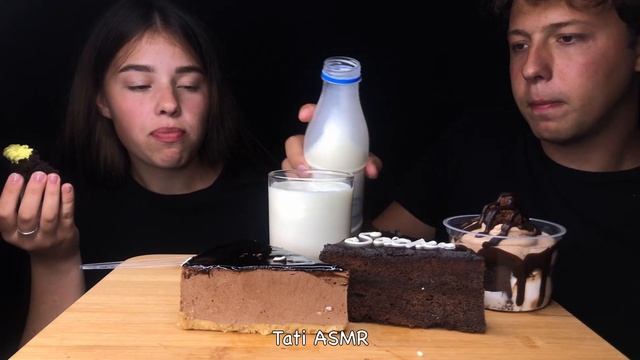 ASMR CHOCOLATE CAKE, CHEESECAKE, STRAWBERRY MUFFINS, PROFITEROLES EATING SOUNDS 먹방 | Tati ASMR смотреть онлайн